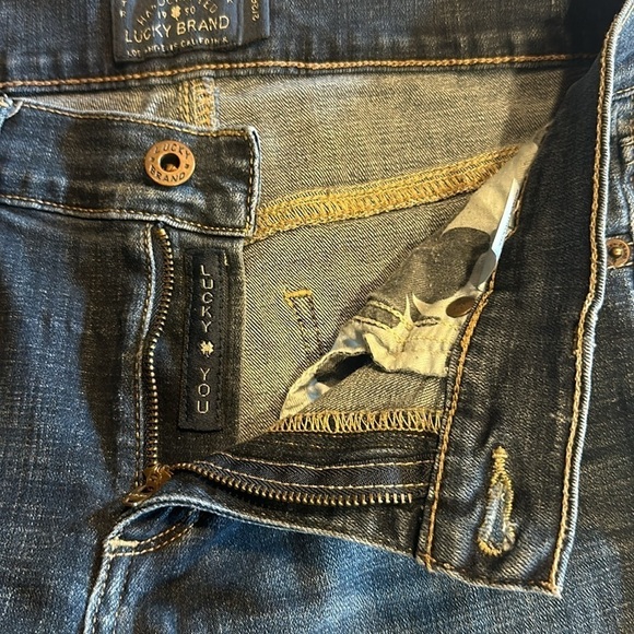 Lucky Brand Brooke Capri denim blue jeans w pockets front & back zipper front - Picture 11 of 13